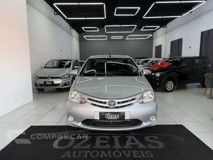 ETIOS 1.5 XS Sedan 16V