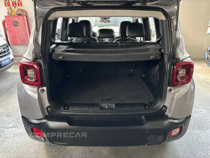 Renegade Longitude 1.8 4x2 Flex 16V Aut.