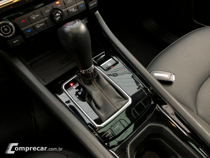 Compass 1.3 T270 Turbo Flex Limited At6
