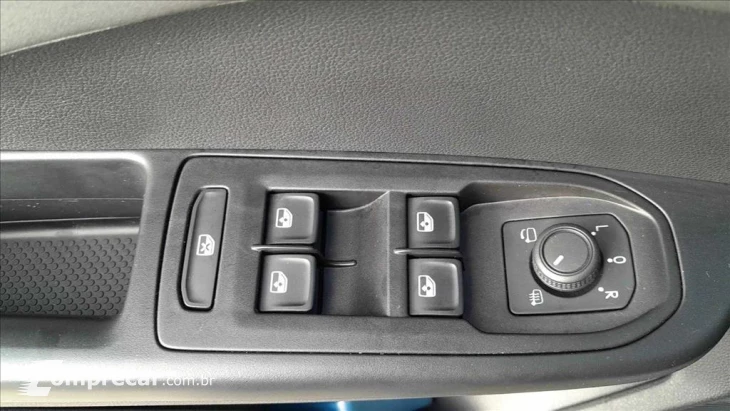 TAOS 1.4 250 TSI TOTAL FLEX HIGHLINE AUTOMÁTICO