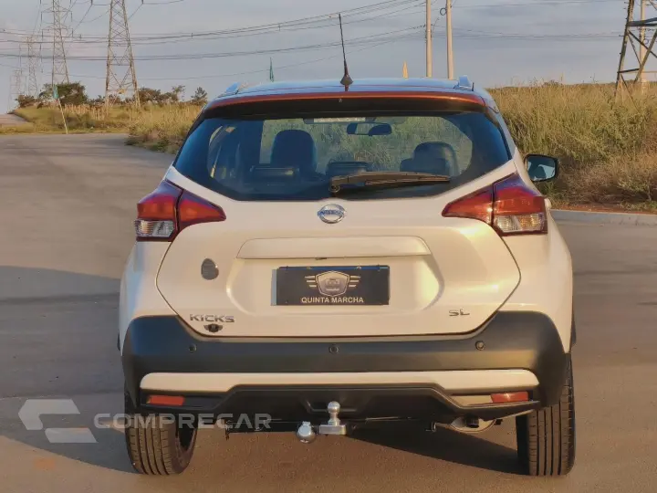 KICKS 1.6 16V FLEXSTART RIO 2016 4P XTRONIC