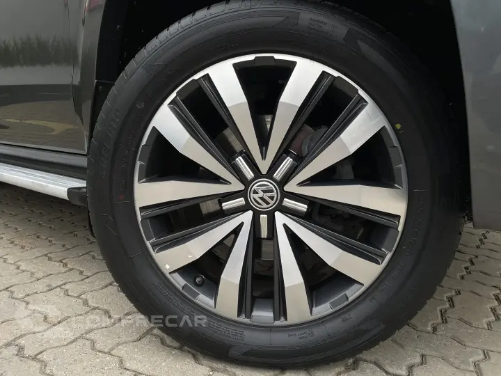 AMAROK 3.0 V6 TDI DIESEL HIGHLINE EXTREME CD 4MOTION AUTOMÁT