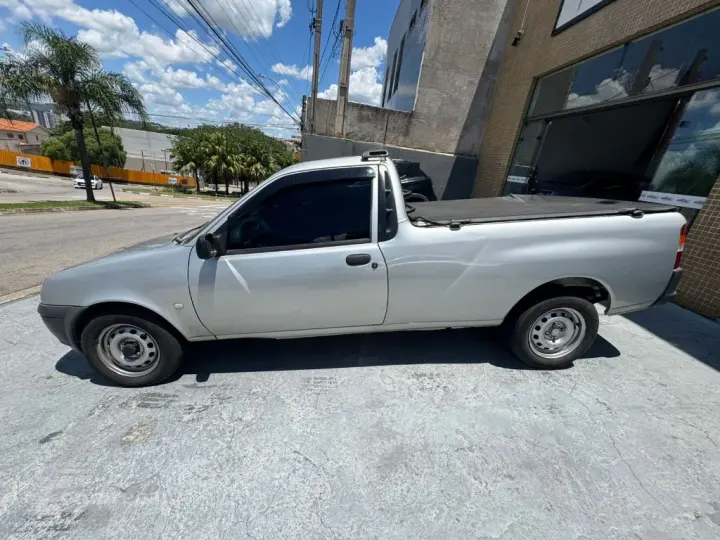 Courier 1.6 L/ 1.6 Flex