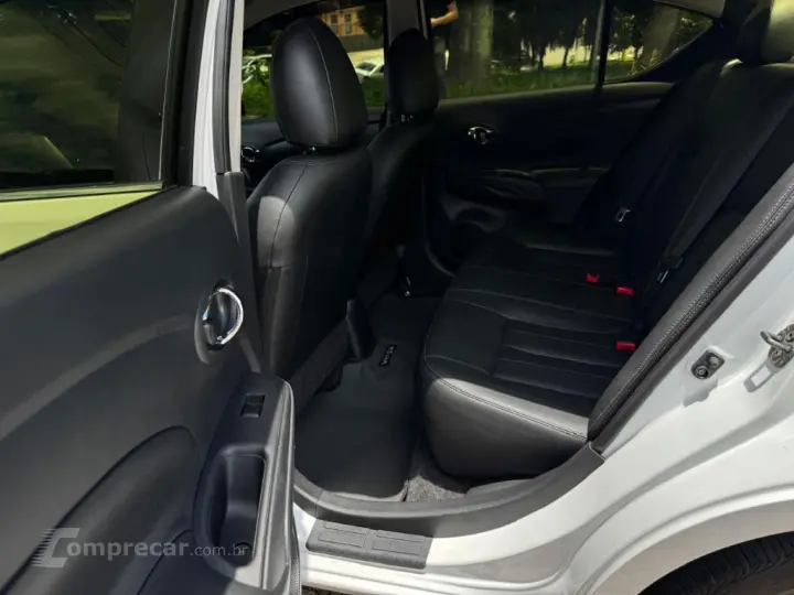 VERSA SL 1.6 16V FlexStart 4p Aut.