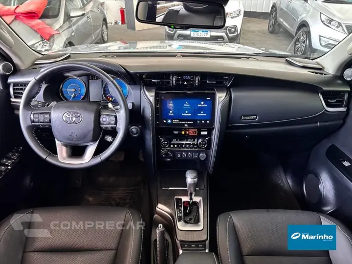 HILUX SW4 2.8 D-4D TURBO DIESEL SRX PLATINUM 4X4