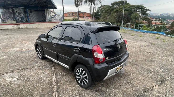 ETIOS CROSS 1.5 16V