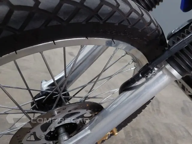 XTZ 250 LANDER - Trail