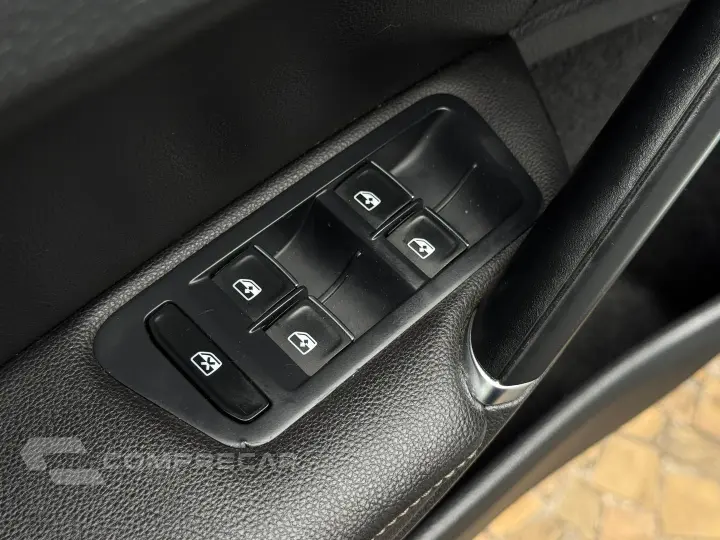 Golf 1.4 Tsi Highline 16V Total Flex 4P Tiptronic