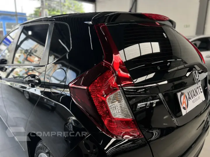 FIT 1.5 LX 16V FLEX 4P AUTOMÁTICO