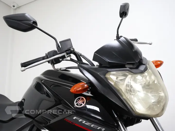 YAMAHA FAZER YS 150 SED