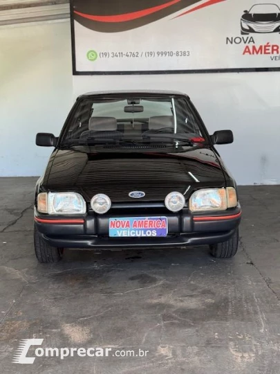 Escort Guarujá 1.8 4p