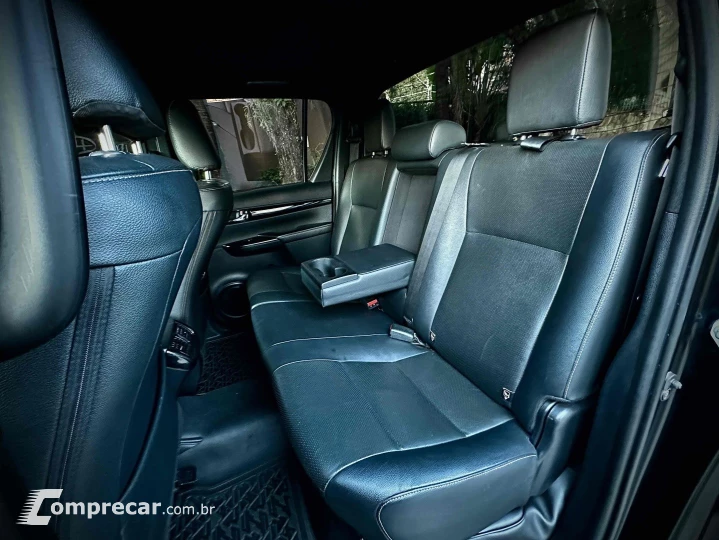 HILUX 2.8 SRX 4X4 CD 16V DIESEL 4P AUTOMÁTICO