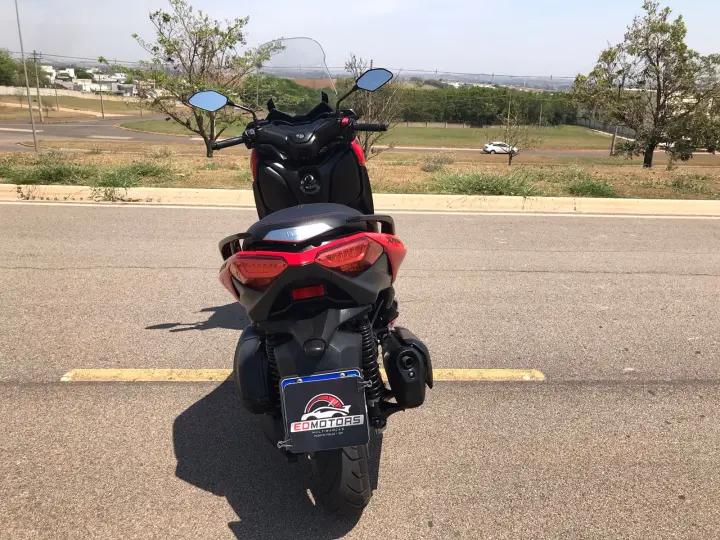 XMAX 250