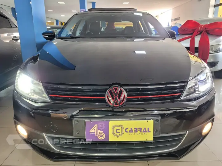 JETTA Highline 2.0 TSI 16V 4p Tiptronic