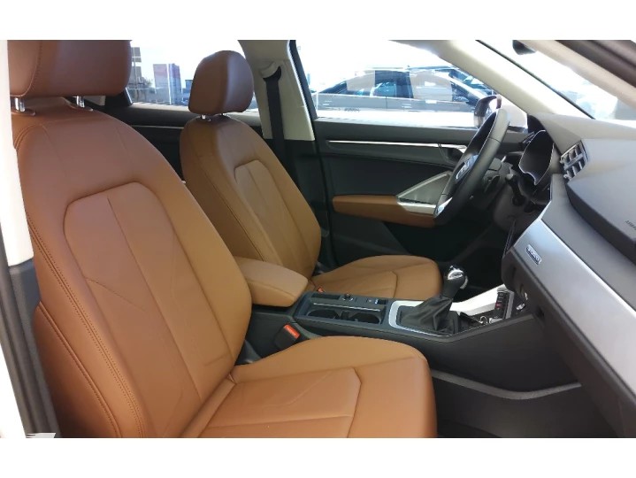 Q3 2.0 40 TFSI GASOLINA SPORTBACK PERFORMANCE QUATTRO TIPTRO