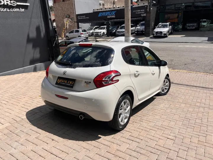 208 Active Pack 1.6 Flex 16V 5p Aut.