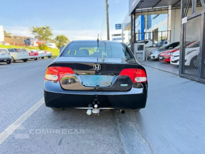 Civic Sedan LXS 1.8/1.8 Flex 16V Mec. 4p