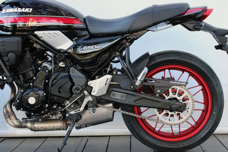 KAWASAKI Z650 ABS RS