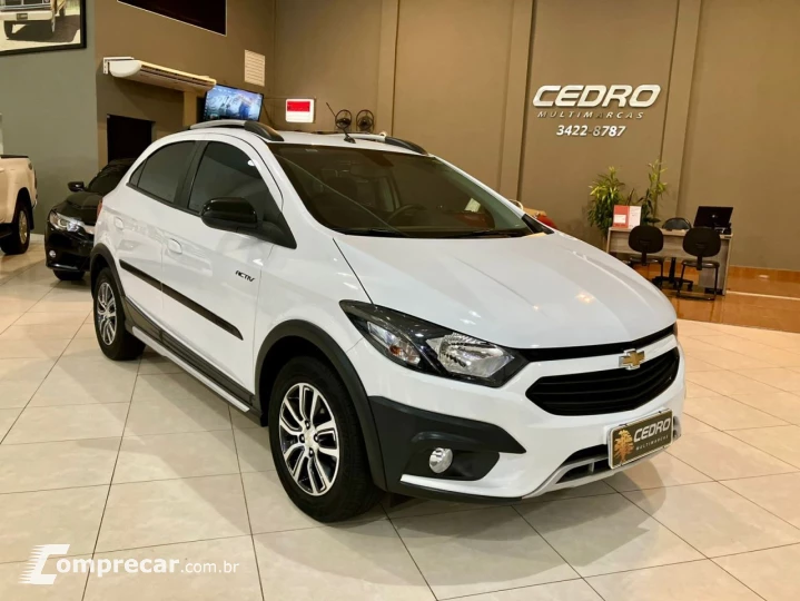 Onix Hatch 1.4 4P FLEX ACTIVE