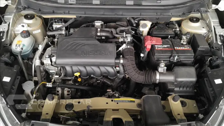 KICKS PLAY 1.6 16V FLEXSTART SENSE XTRONIC