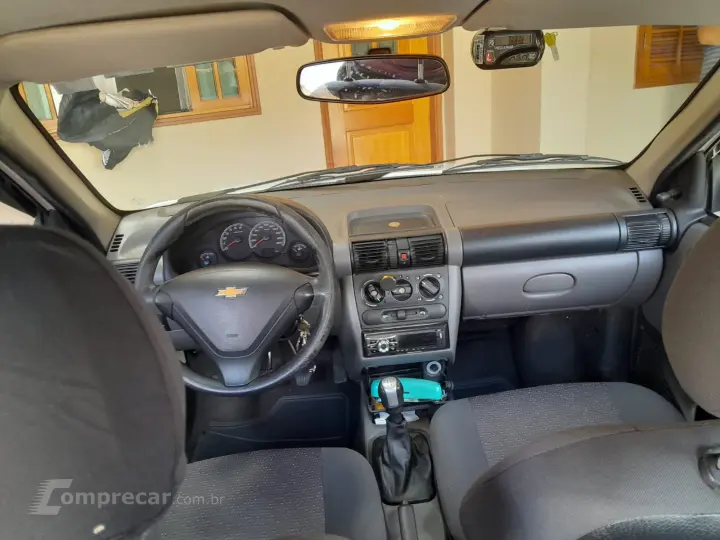 CORSA 1.0 MPFI Classic Sedan 8V