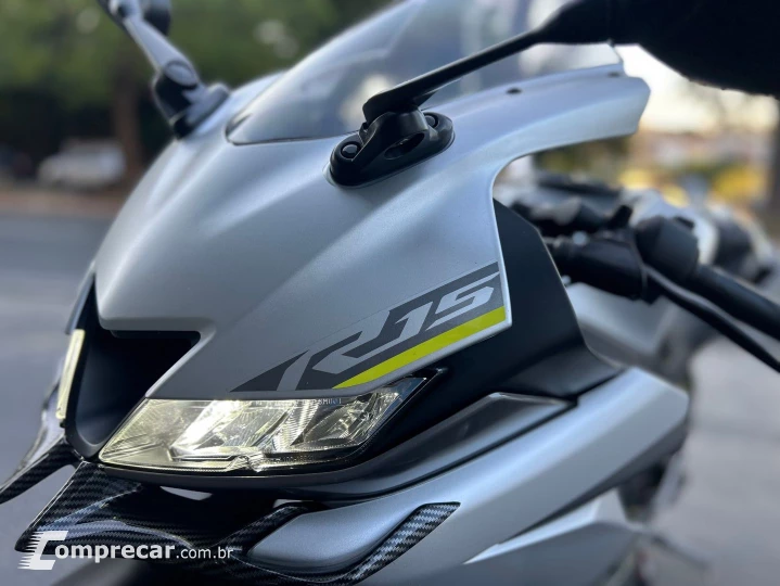 Yzf R15