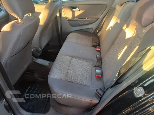 FOX - 1.6 MI 8V 4P MANUAL