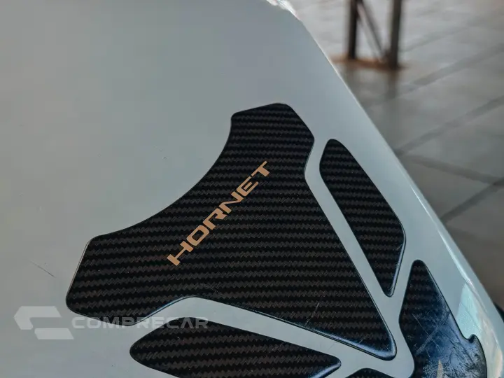 CB 600F Hornet