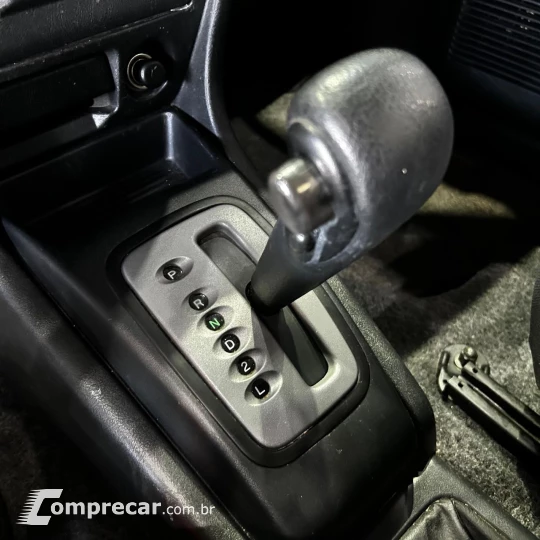 Pajero TR4 2.0 16V 4x4 Aut.