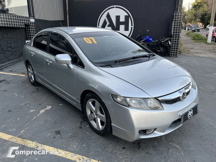 Civic Sedan LXS 1.8/1.8 Flex 16V Mec. 4p
