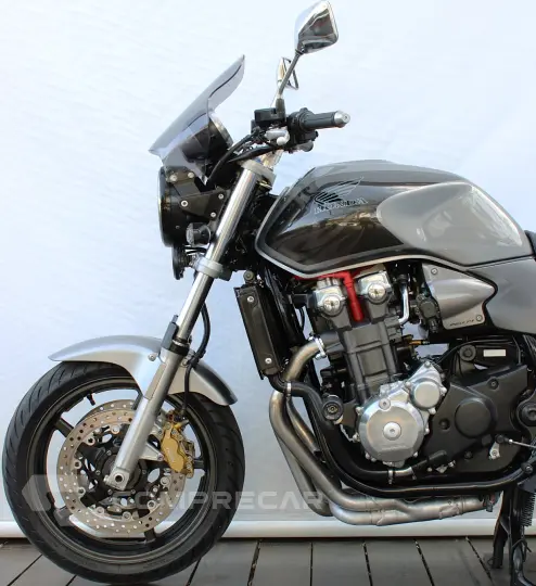 HONDA CB 1300 F SUPER FOUR