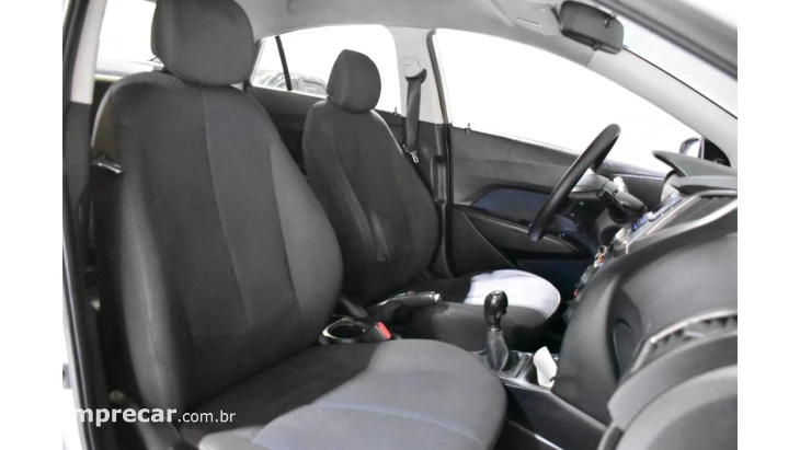 HB20S - 1.6 COMFORT PLUS 16V 4P MANUAL