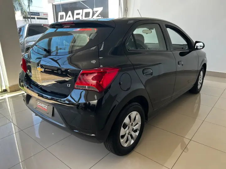 ONIX HATCH LT 1.0 8V FlexPower 5p Mec.