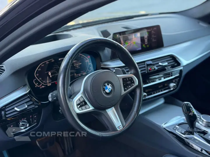 530E 2.0 16V Twinpower Híbrido M Sport Automático