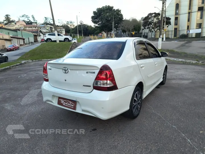 ETIOS 1.5 Platinum Sedan 16V