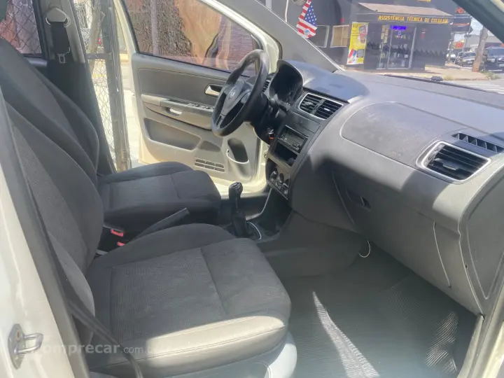 FOX 1.6 MI Trendline 8V