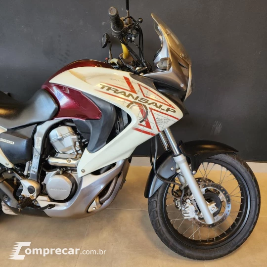 XL 700V TRANSALP