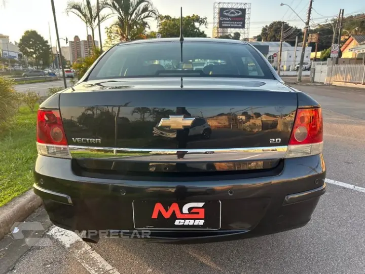 VECTRA 2.0 MPFI Elegance 8V 140cv