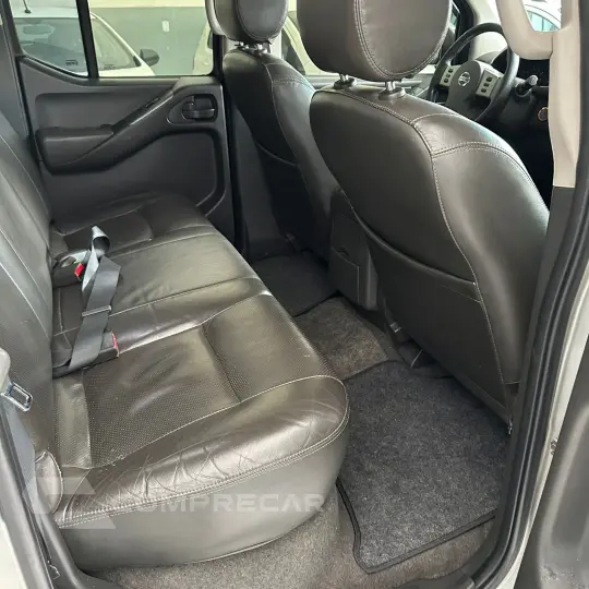 Frontier LE ATTACK CD 4x4 2.5 TB Die.Aut