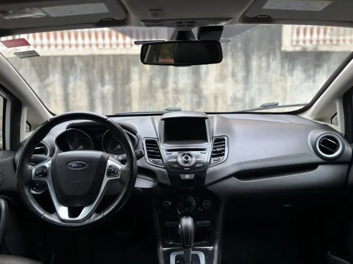 FIESTA 1.6 Titanium Sedan 16V Auto