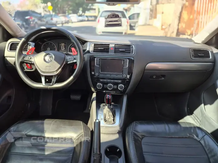 JETTA 2.0 TSI Highline 211cv