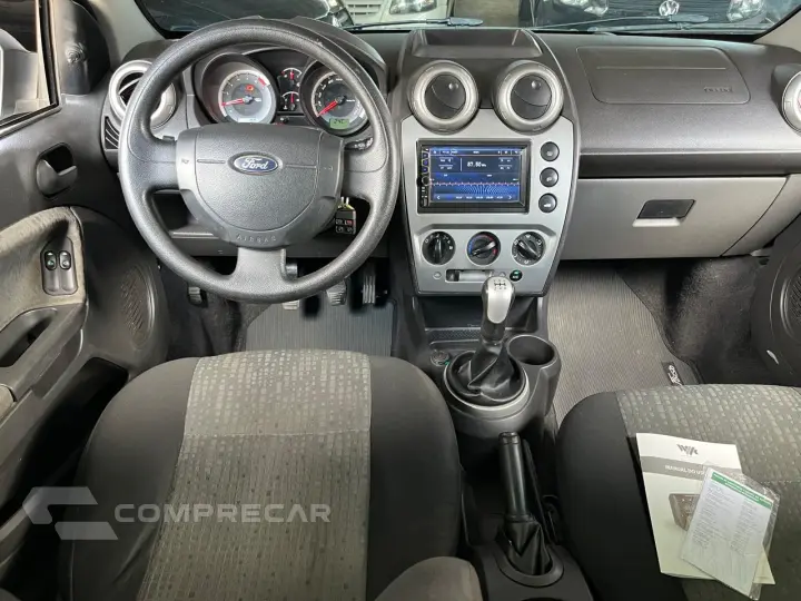 FIESTA 1.6 MPI Class Sedan 8V