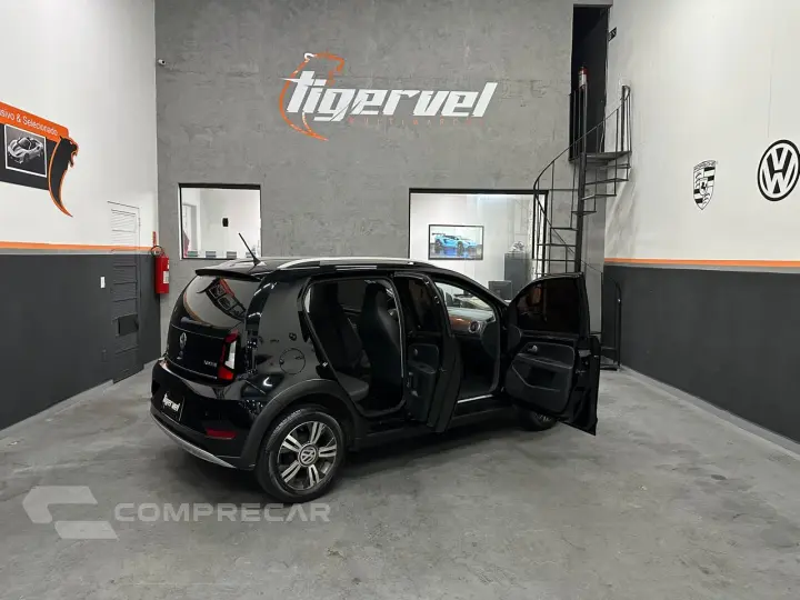 CROSS UP 1.0 TSI 12V