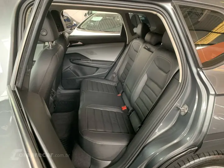 TAOS Comfortline 1.4 250 TSI Flex Aut.