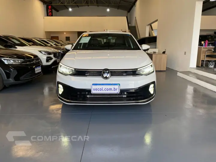 Virtus 1.0 4P 200 TSI FLEX HIGHLINE AUTOMÁTICO