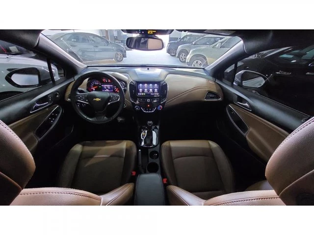 CRUZE SEDAN - 1.4 TURBO PREMIER AUTOMÁTICO