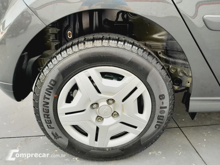 ONIX HATCH LT 1.0 8V FlexPower 5p Mec.