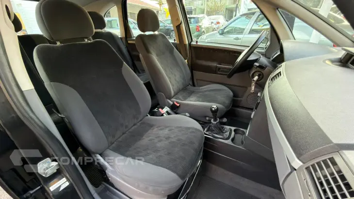 MERIVA 1.8 MPFI Maxx 8V