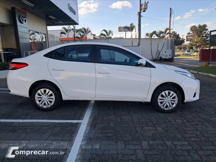 YARIS 1.5 16V FLEX SEDAN XL LIVE MULTIDRIVE