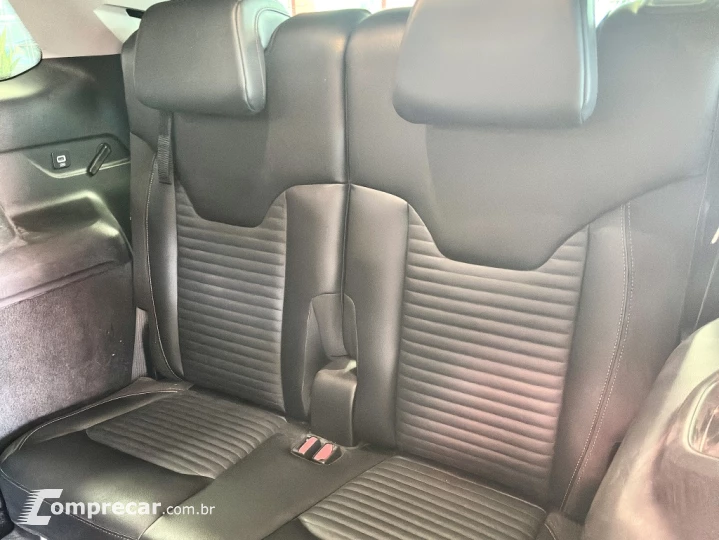 COMMANDER 1.3 T270 TURBO FLEX LIMITED AT6